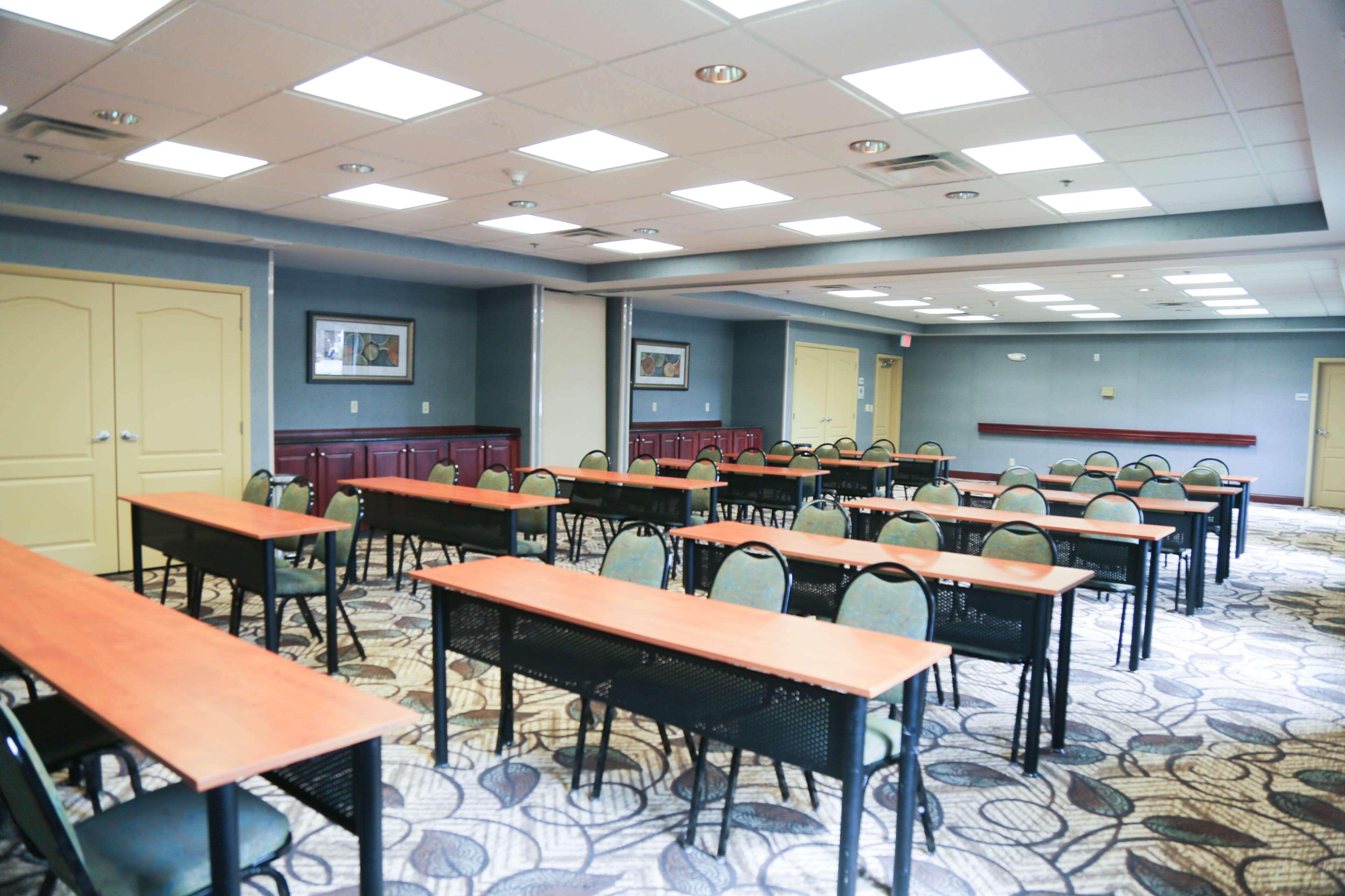 Hampton Inn Морхед Экстерьер фото