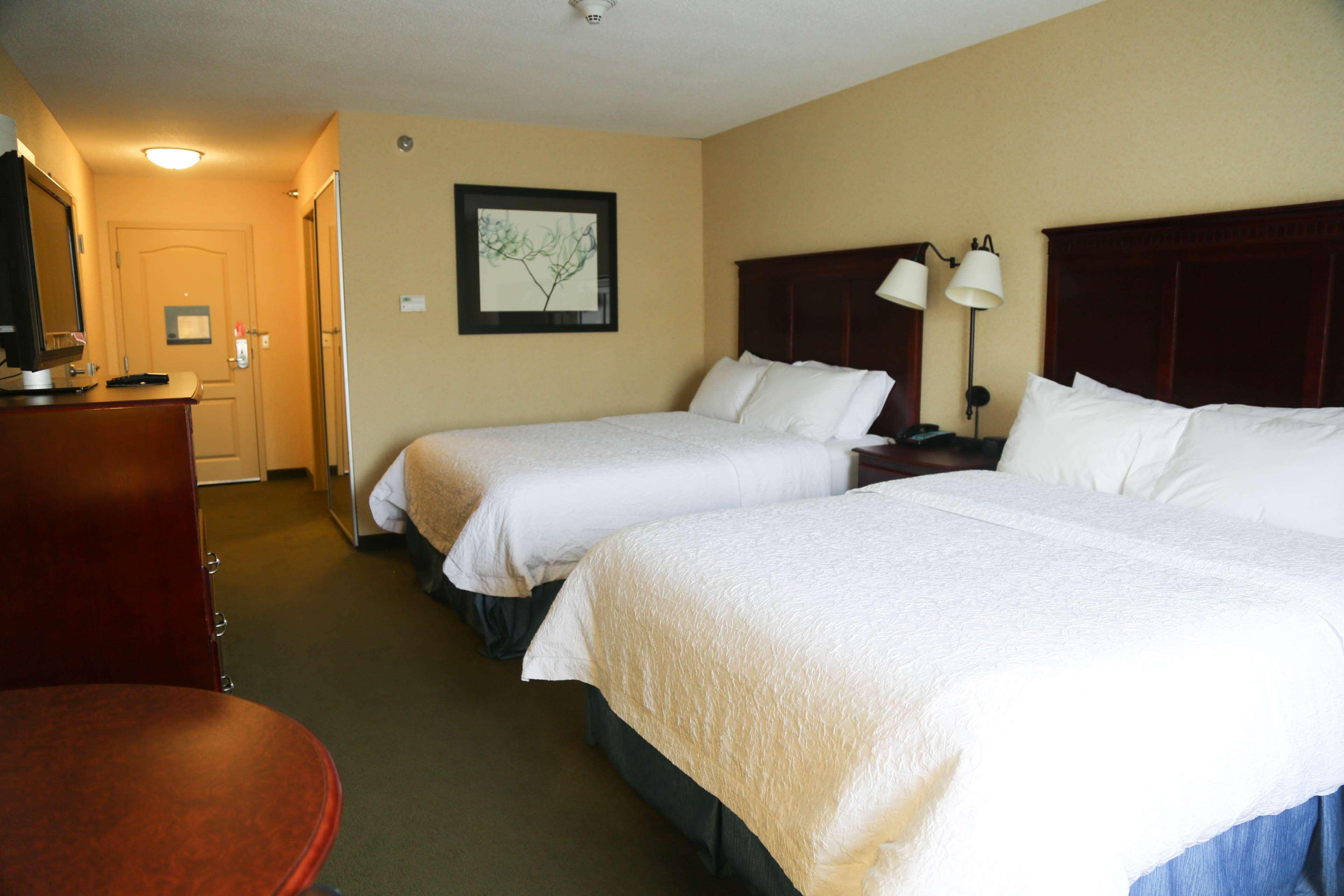 Hampton Inn Морхед Экстерьер фото