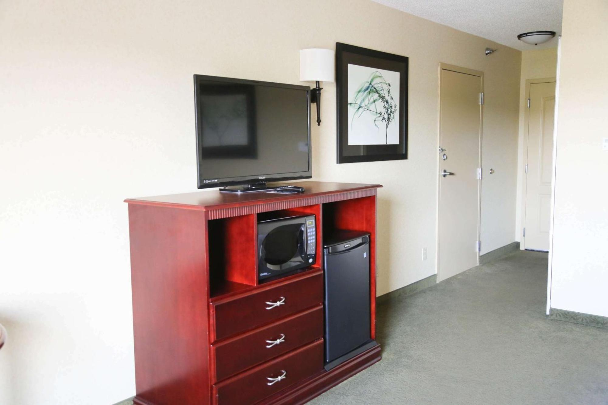 Hampton Inn Морхед Экстерьер фото