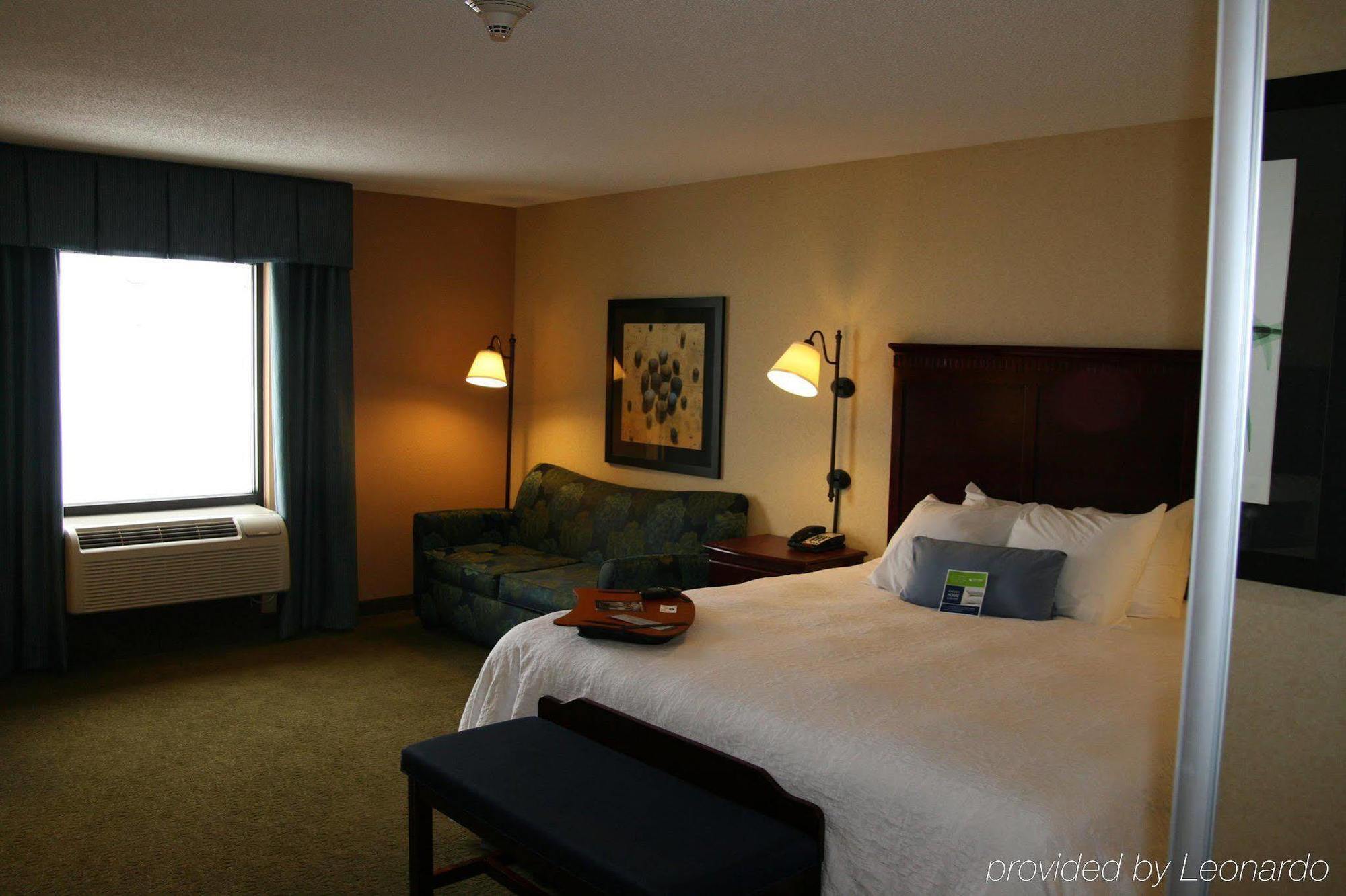 Hampton Inn Морхед Номер фото